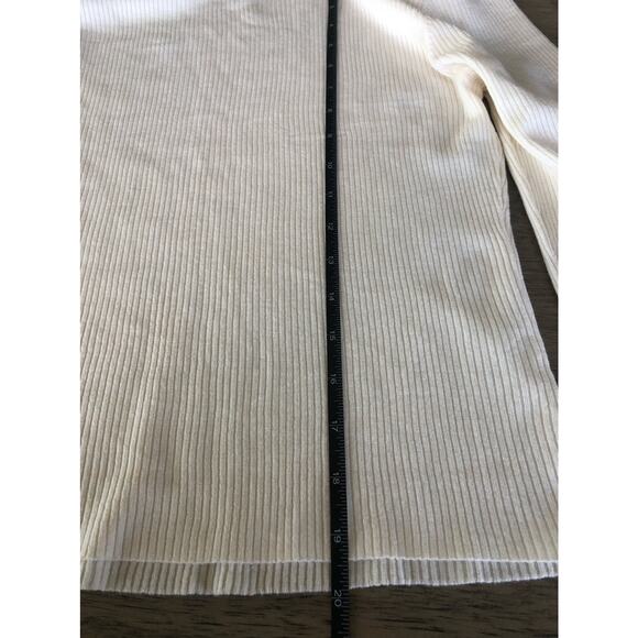 A.L.C. Addison Ribbed Wool Blend Cream turtleneck - L - Picture 6 of 6